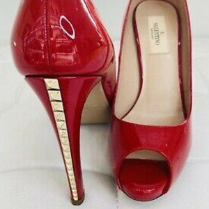 Valentino Red Patent Rockstud Heel Peep Toe 8 38
